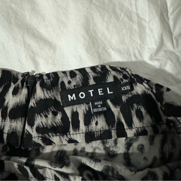 Motel Rocks Mini Skirt - Picture 5 of 5